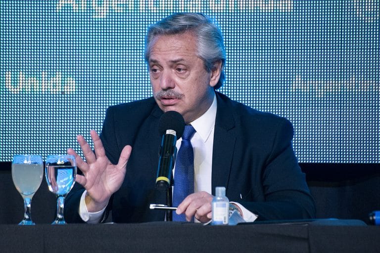 Alberto Fernández: “Querían salir a correr y a pasear, salgan; ahí están las consecuencias”