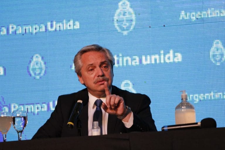 «Todo el que tenga un plan va a tener que trabajar» dijo Alberto Fernández al hablar de un «Ingreso Universal» garantizado a todos los argentinos