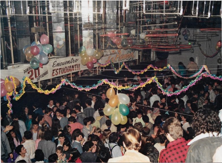 Los 80 en Pico II: la época de oro de los boliches, moda y testimonios