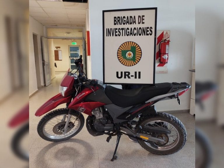 Moto robada en barrio Federal: Quedó detenido un joven de 18 años que también había participado en otro hecho