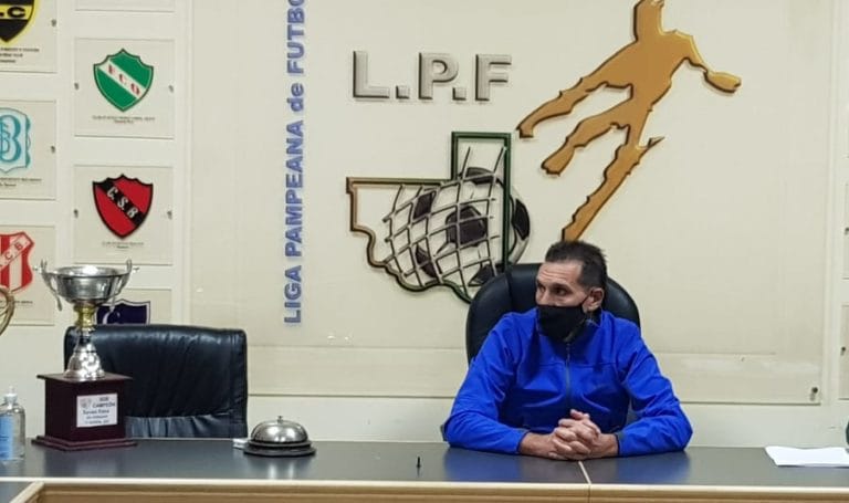 El presidente de la Liga Pampeana aseguró que se encuentran “conformes por el trabajo de los clubes de cara al inicio de un nuevo torneo”