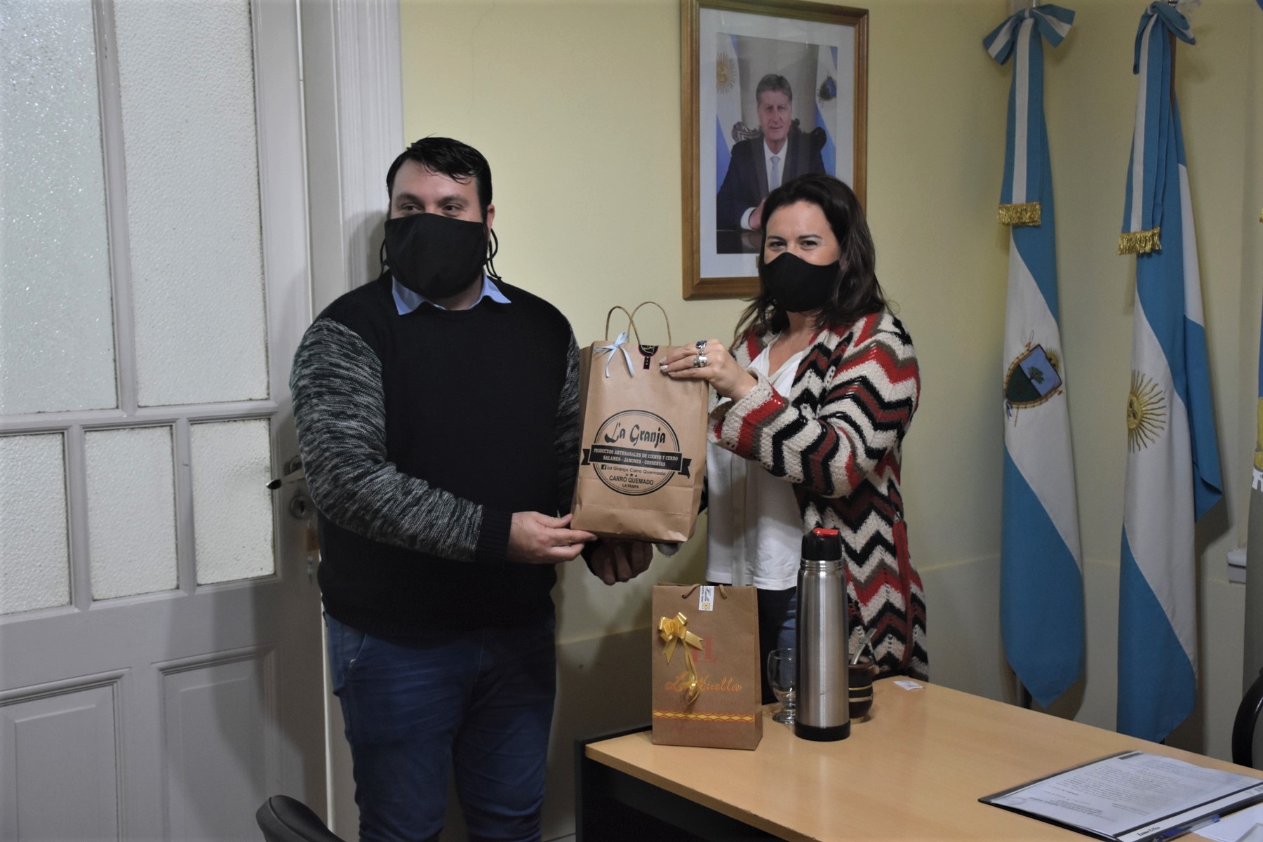 El intendente de Carro Quemado visitó General Pico y difundió la oferta turística de esa localidad El intendente de Carro Quemado visitó General Pico y difundió la oferta turística de esa localidad