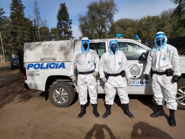Equipan con trajes de protección micrograd a personal del Comando Radioeléctrico y Sección Canes