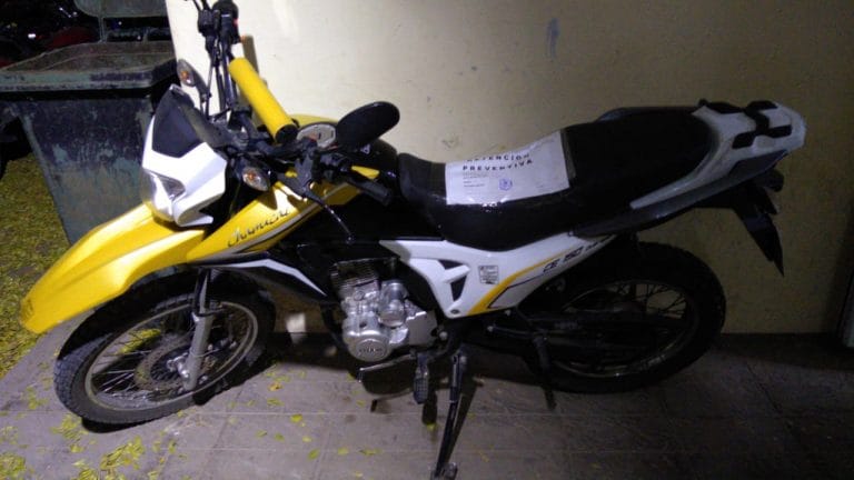 Retienen la moto a un cadete que circula sin documentación y en contramano