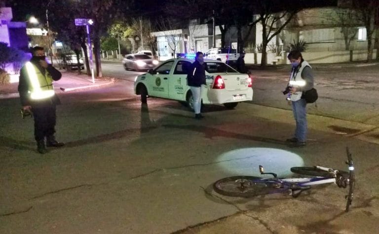 La mujer atropellada y abandonada en la calle presenta un embarazo de 3 meses y se encuentra en terapia intensiva