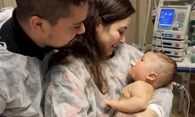 Milagro en Brasil: Un bebé de 5 meses sobrevivió al Coronavirus después de estar 32 días en coma