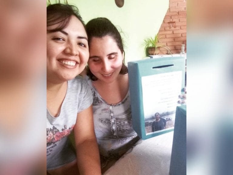 Brenda Martínez, la joven que sueña con recuperar la vista operándose en China informó que las rifas se sortearán el 9 de julio