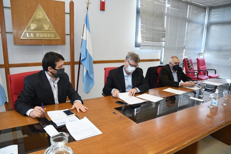 El Gobierno provincial abrió licitaciones para reparar 14 rutas por $ 700 millones