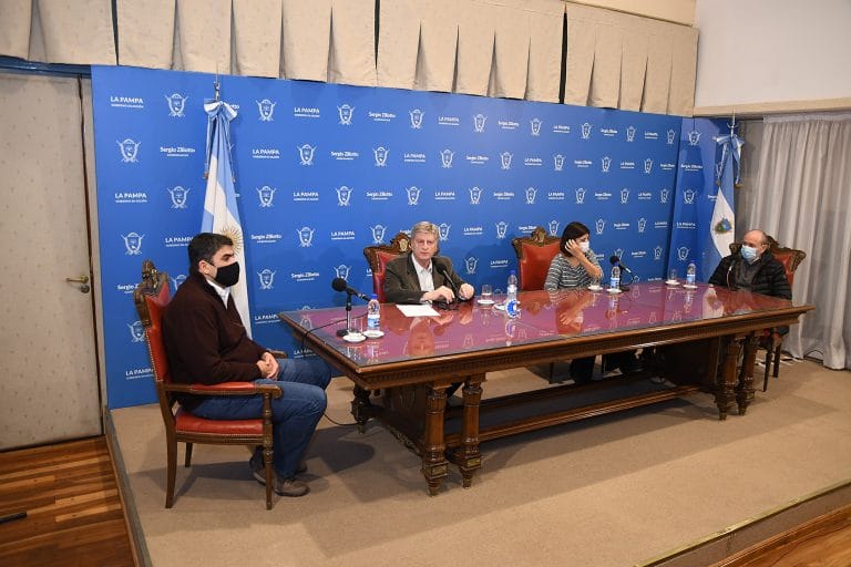 Caso positivo de COVID-19: salud trabajará en “focalizar y bloquear” el virus