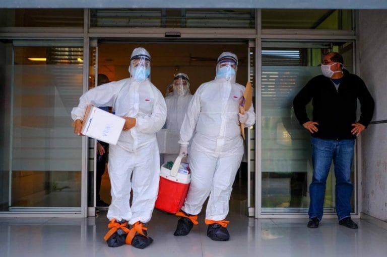 Hoy se registraron 222 muertes y 11.717 nuevos casos de Coronavirus en Argentina