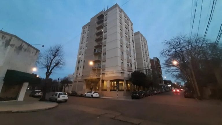 Mar del Plata: un nene de 10 años cayó desde un sexto piso y murió