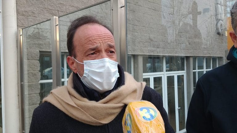 El ministro de Seguridad afirmó que “está prohibido circular, no es un capricho del Gobierno provincial, hay que parar un virus que nos está pegando fuerte”