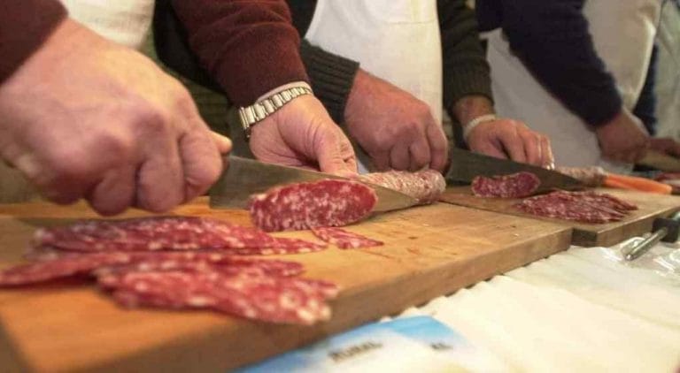 Triquinosis: Recuerdan la importancia de analizar la carne antes de su consumo