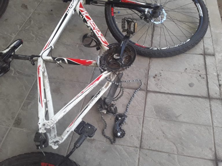 El ciclista atropellado en calle 15 resultó con fractura de húmero