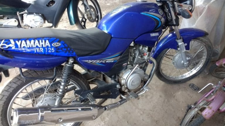 Robaron una motocicleta desde el interior de una vivienda