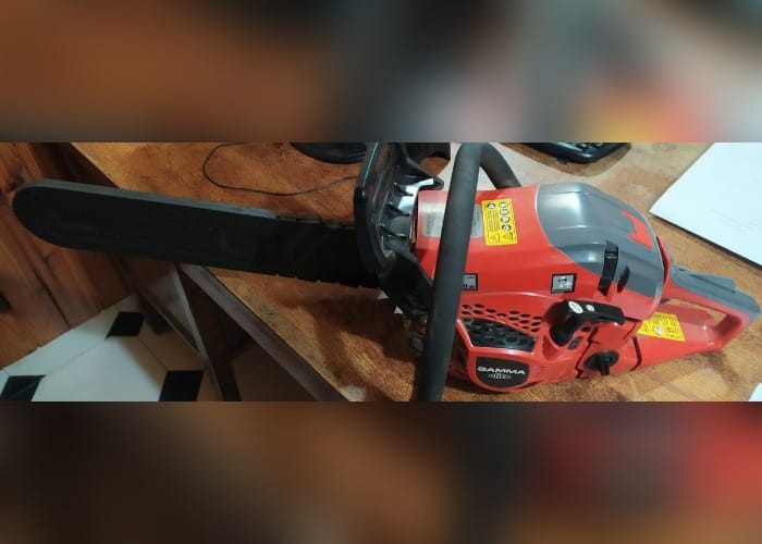 Policía de Castex recuperó una motosierra en Colonia Barón y trabajó junto a Bomberos durante el incendio de un departamento