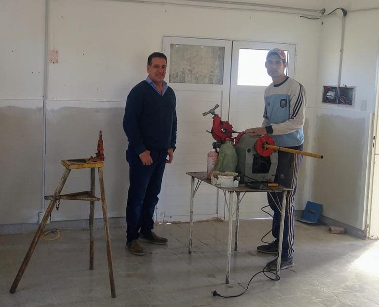En una localidad pampeana construyen un albergue “para los que no tienen un techo”