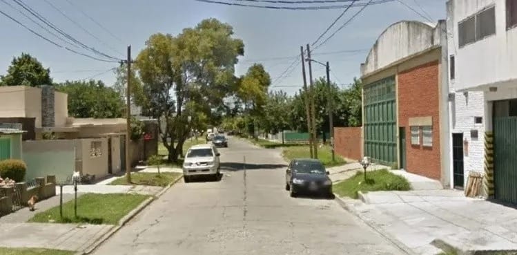 Quilmes Oeste: Jubilado le quitó el arma al ladrón que le intentó robar y lo acribilló a balazos