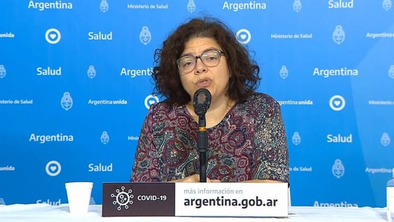 A partir de mañana quedan suspendidas las reuniones sociales en todo el país