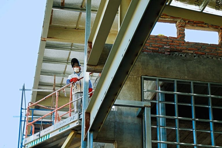 Dirigente de la Uocra dijo que el arreglo de la deuda y el Procrear activarán la construcción