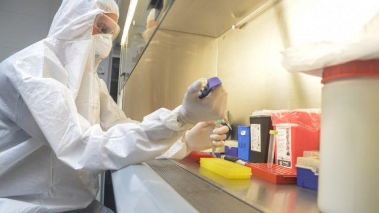 Argentina amplía la modalidad de confirmación de casos y suma el “nexo epidemiológico”