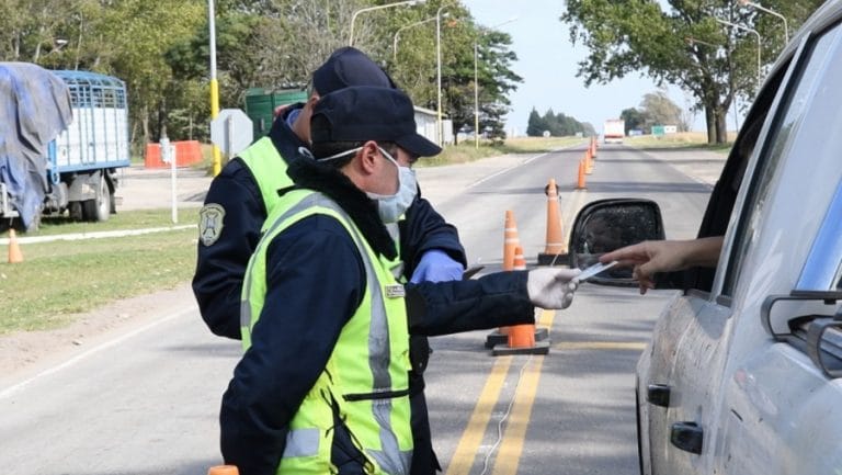 La Pampa: Se habilita la circulación interurbana para actividades económicas y atención de la salud