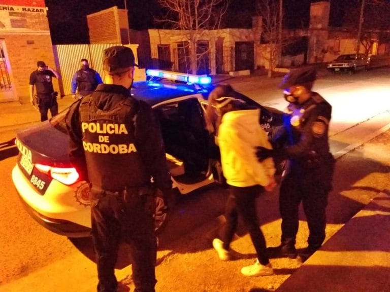 La Brigada de Investigaciones de la UR II detuvo en Córdoba  a dos mujeres por estafas realizadas en la localidad de Realicó e Hilario Lagos