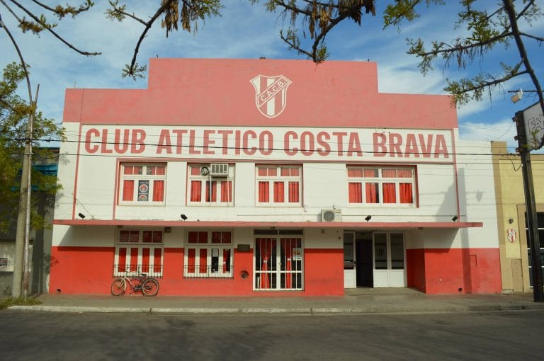 ¡El Club Atlético Costa Brava de General Pico cumple hoy 88 años de vida!