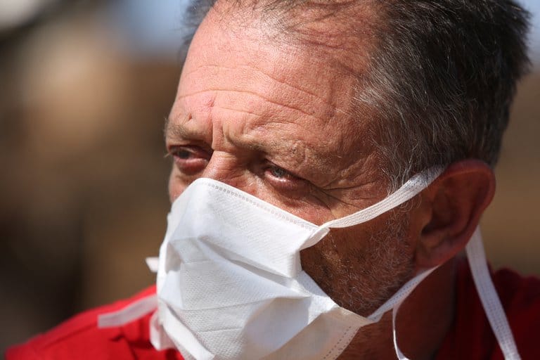 El padre de Solange aseguró que “recién ahora, con mi hija muerta, me dejan pasar, pero el abrazo se lo voy a dar en un cajón”
