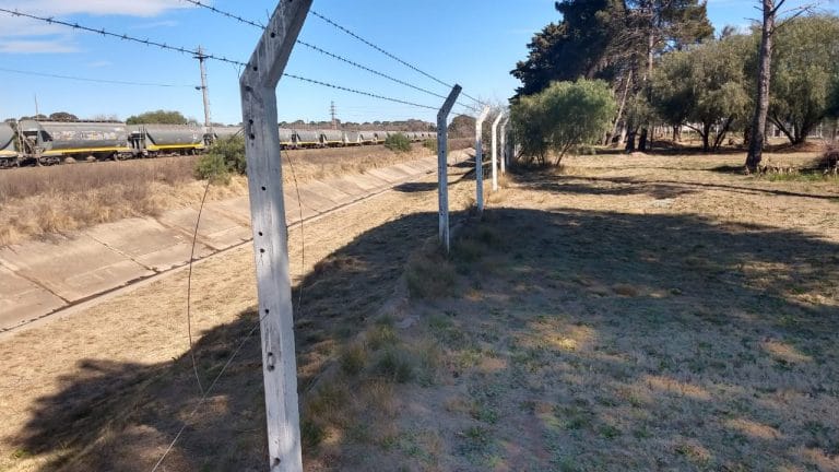 Robaron más de 70 metros de tejido olímpico del Hospital Gobernador Centeno