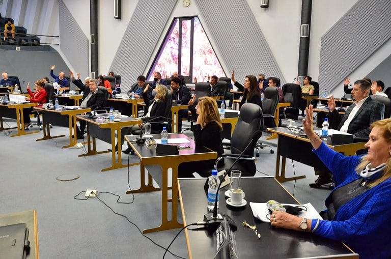 Debatido y cuestionados nombramientos de directores en la empresa Pampetrol y en la Sociedad Fiduciaria La Pampa S.A.P.E.M