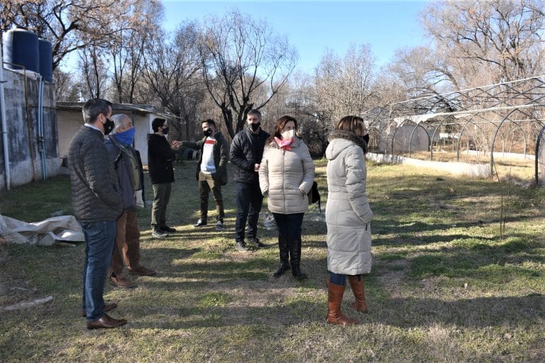 Funcionarios municipales recorrieron el predio de “Tierra Nueva”:  “el lugar podría ser apto para desarrollar talleres de emprendimientos productivos”, señalaron