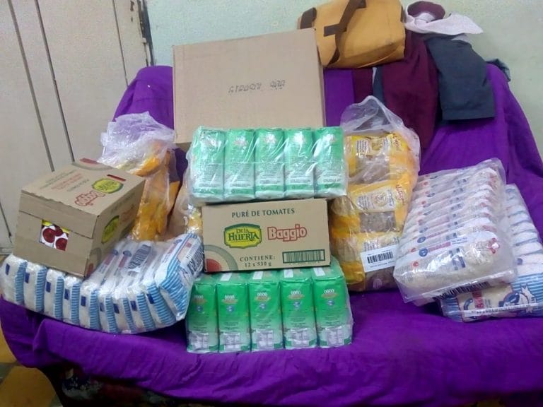 Venta de pollos: Merendero piquense mostró todo lo que compraron para los niños y agradecieron a la comunidad por colaborar