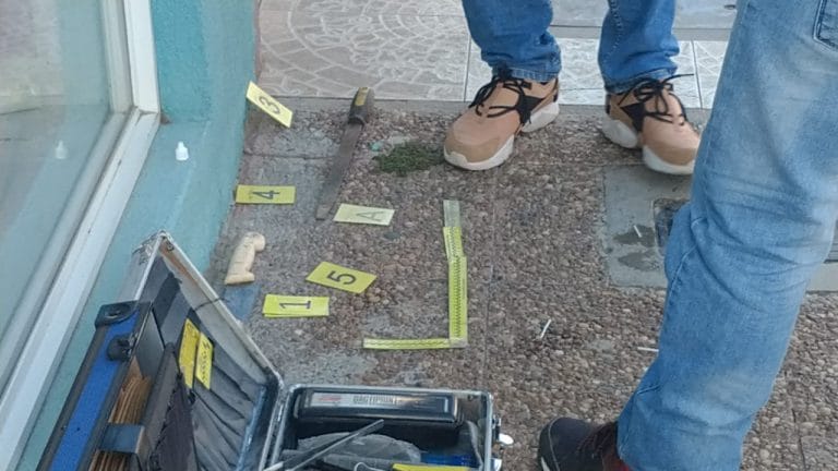 Fue a reclamar por una «cuestión económica» y terminó en el hospital con una herida de arma blanca