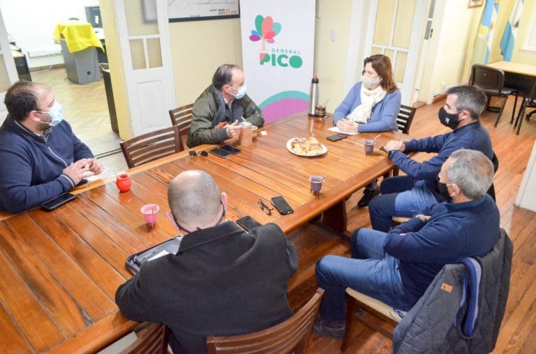El Ministro de Seguridad visitó General Pico con la agenda puesta en los hechos de inseguridad y los últimos accidentes de tránsito