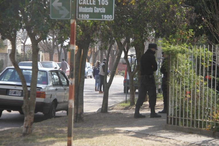 Un hombre fue herido con arma de fuego en General Pico: La Policía busca intensamente al presunto autor