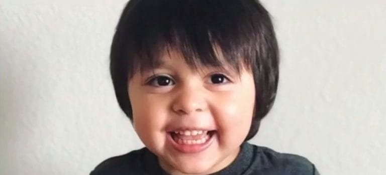 La valiente historia de Santiago, un nene de 4 años que venció la leucemia después de 93 rondas de quimioterapias