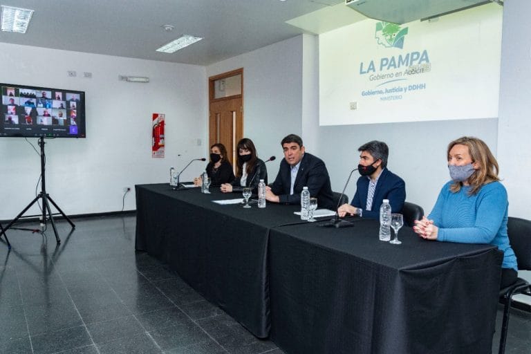 El Gobierno de La Pampa presentó el certificado digital de nacimiento