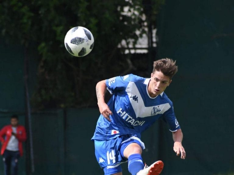Tobías Coppo, el piquense, que con trabajo se ha ganado un lugar en Vélez Sarsfield