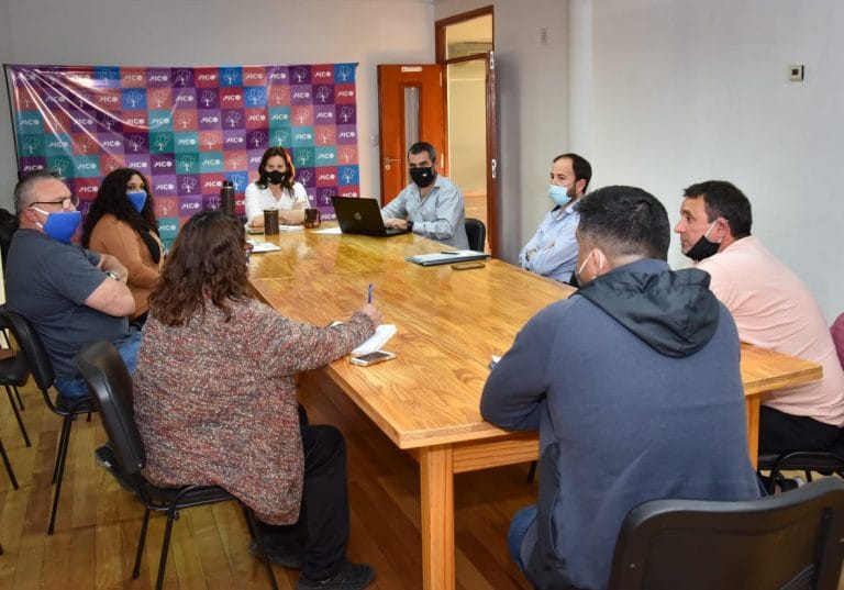 Fernanda Alonso recibió a los gremios por el Estatuto: “Escuchamos, entendimos y quedamos en volver a reunirnos cuando tengamos una respuesta”