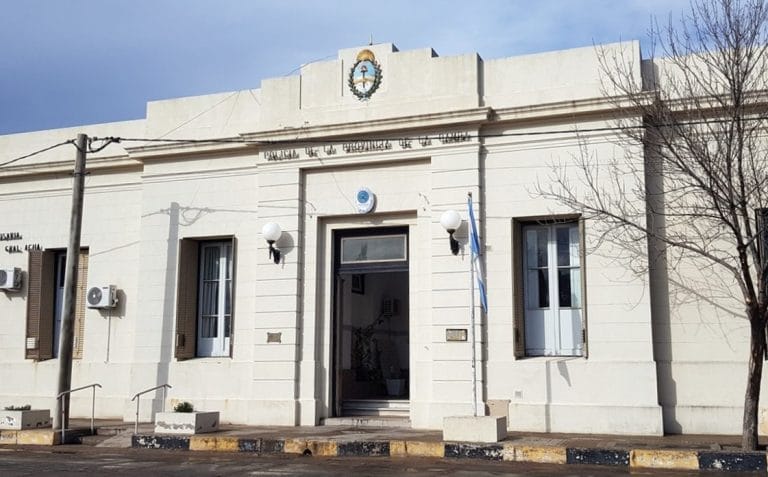 Seis meses de prisión para un hombre que agredió a su pareja, intentó atropellar a un vecino y se dio a la fuga violando el aislamiento
