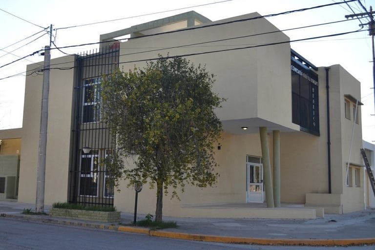 Se robaron un Fiat Uno en Realicó y lo sacaron de la provincia