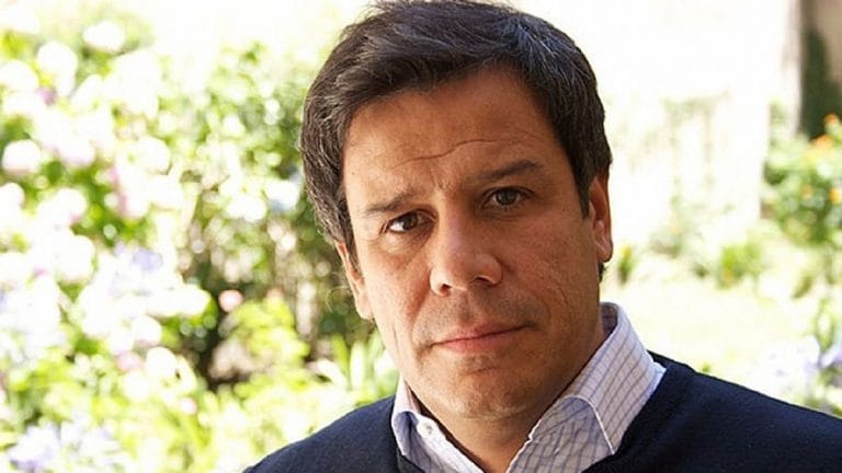 El reconocido neurocientífico, Facundo Manes, brindará una conferencia virtual gratuita y abierta a todo público