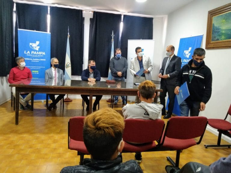 Caso Gómez: el Gobierno provincial pagó la recompensa de $500 mil pesos a los tres adolescentes
