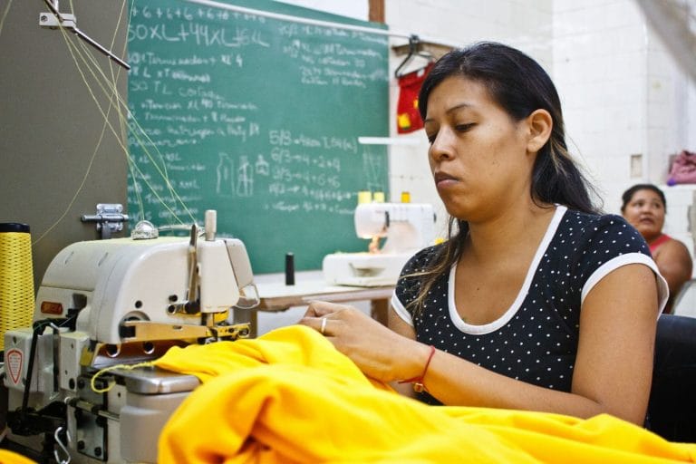 Amplían hasta fin de septiembre la asistencia económica a empresas recuperadas