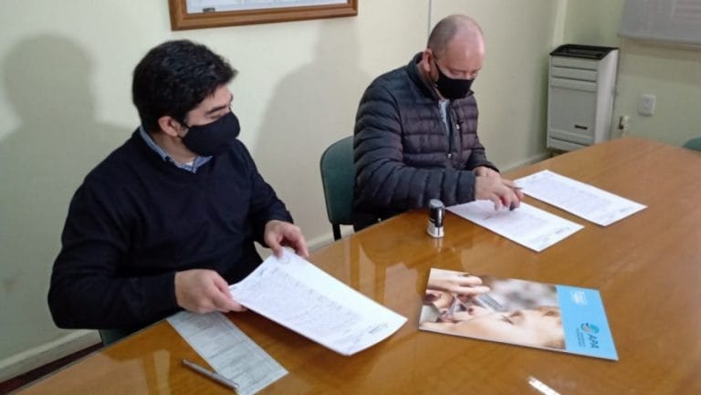 Nuevas obras en Pichi Huinca: “Tenemos que hacer 1200 metros de cordón cuneta y badenes de desagües para una futura obra de pavimentación”