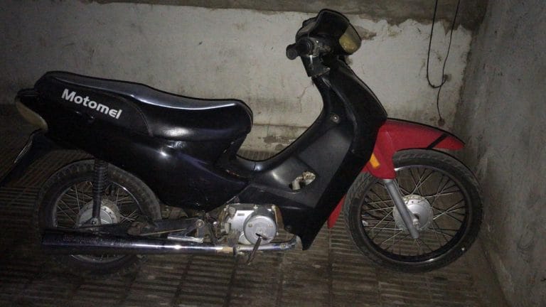 Personal de Comisaría Primera recuperó un celular robado a una menor de edad y detuvo a dos hombres