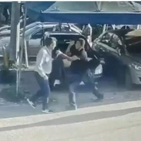 Video: un padre mató a puñaladas al presunto violador de su hija en México