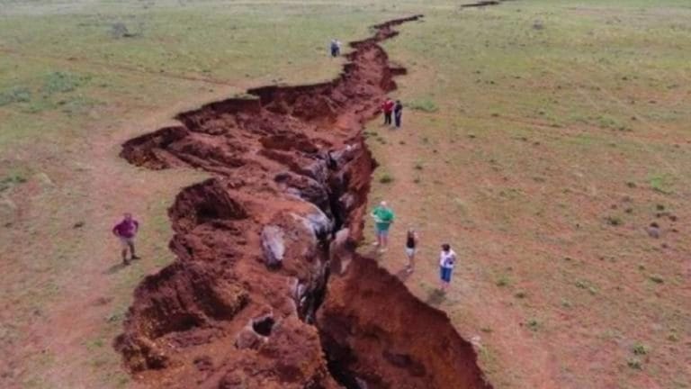 Kenia: Una imponente grieta está partiendo en dos a África