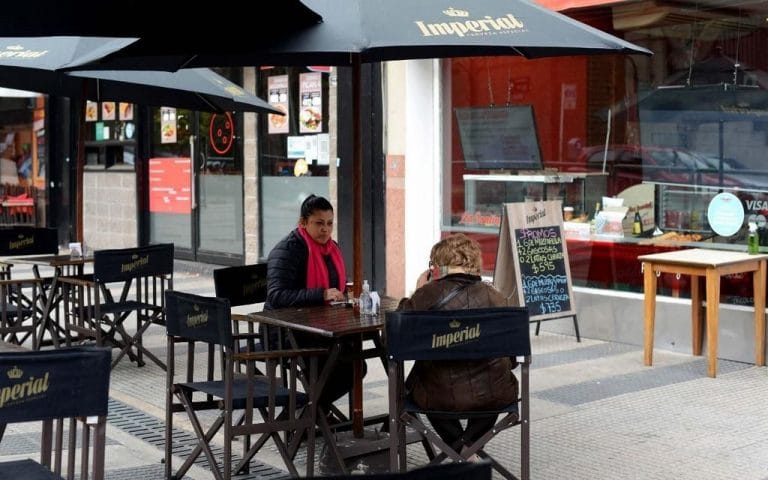 Se modifican los protocolos de actividades gastronómicas a partir del lunes en General Pico y Santa Rosa